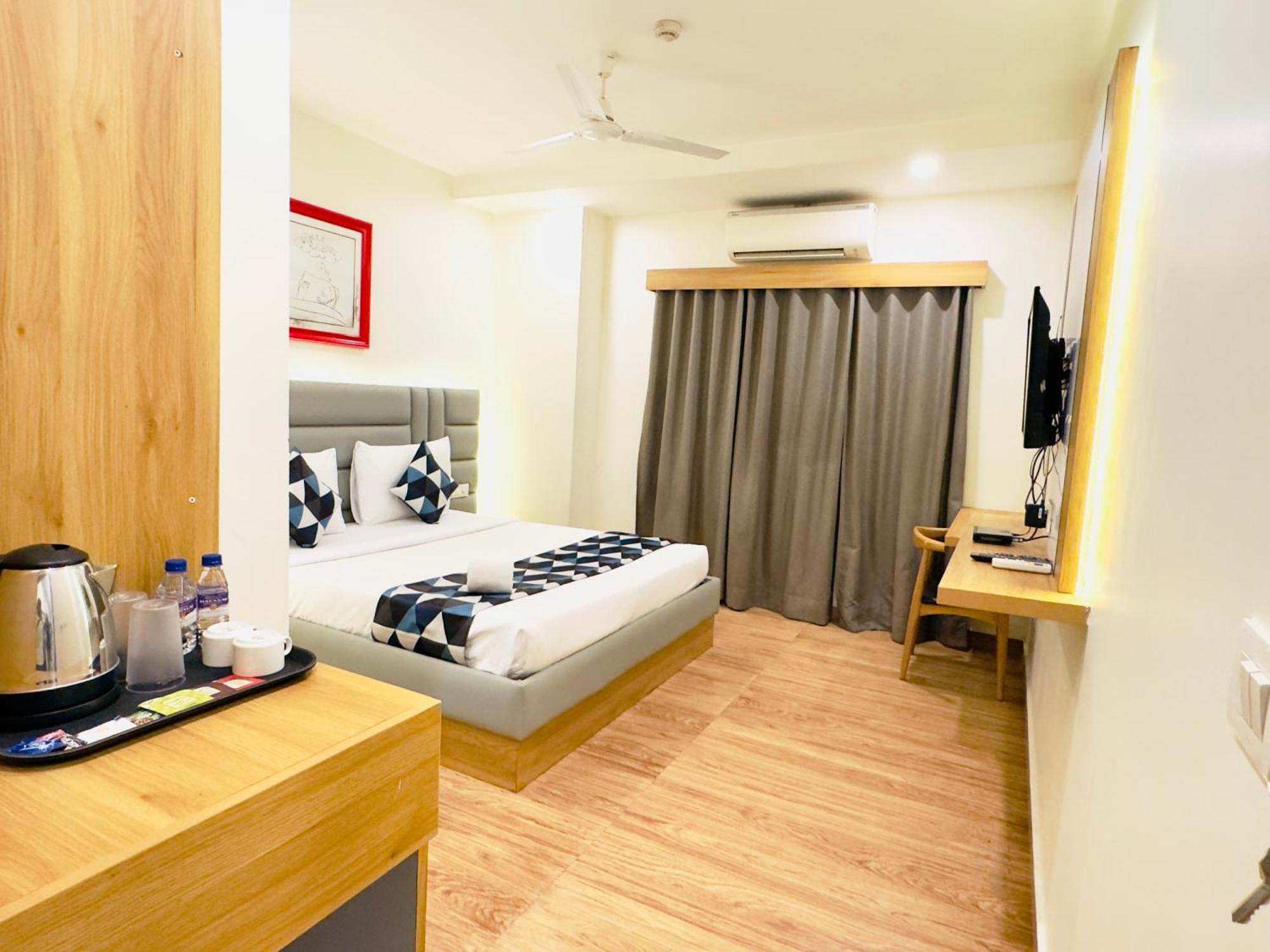 White Ridge Premium Hotel Hyderabad Exterior photo